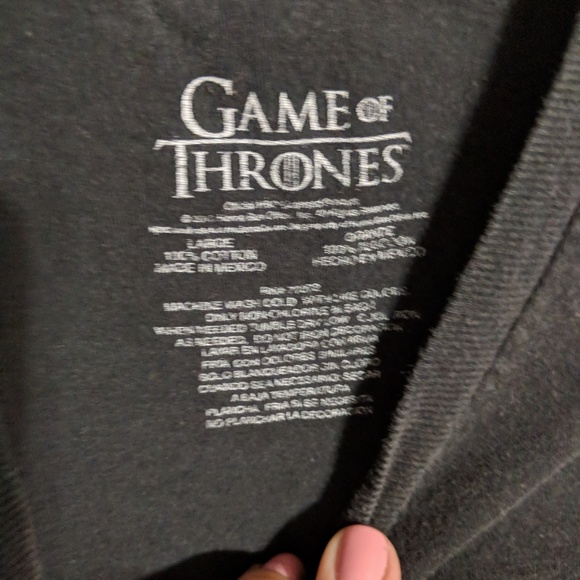 Game of Thrones tshirt🤩 - Picture 2 of 2